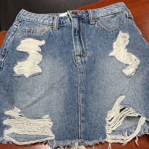 Hollister denim skirt size 1 // 011039